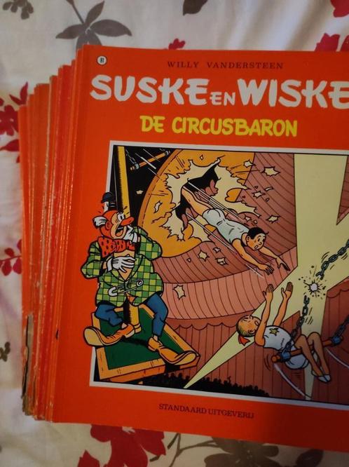Suske & Wiske 22 stuks + 2 familiestrips 192 pag., Boeken, Stripverhalen, Gelezen, Meerdere stripboeken, Ophalen