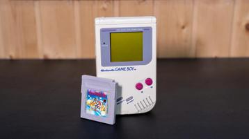 Originele Nintendo Game Boy met Super Mario Land beschikbaar voor biedingen