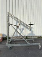 Krachtarmlift poutrellift te huur, Doe-het-zelf en Bouw, Steigers, Ophalen, Zo goed als nieuw