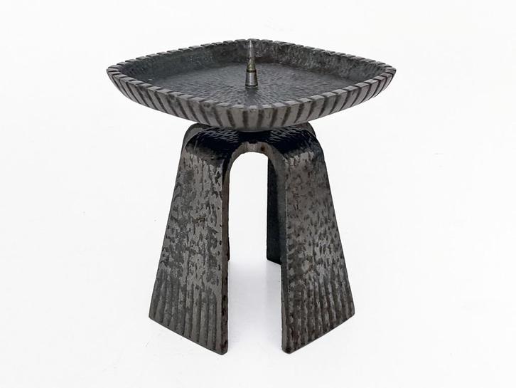 kandelaar diecast Japan, Huis en Inrichting, Woonaccessoires | Kandelaars en Kaarsen, Gebruikt, Kandelaar, Minder dan 25 cm, Metaal