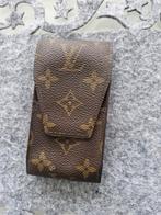 Étui vintage en très bonne état, Bijoux, Sacs & Beauté, Porte-monnaie & Portefeuilles, Enlèvement ou Envoi, Comme neuf