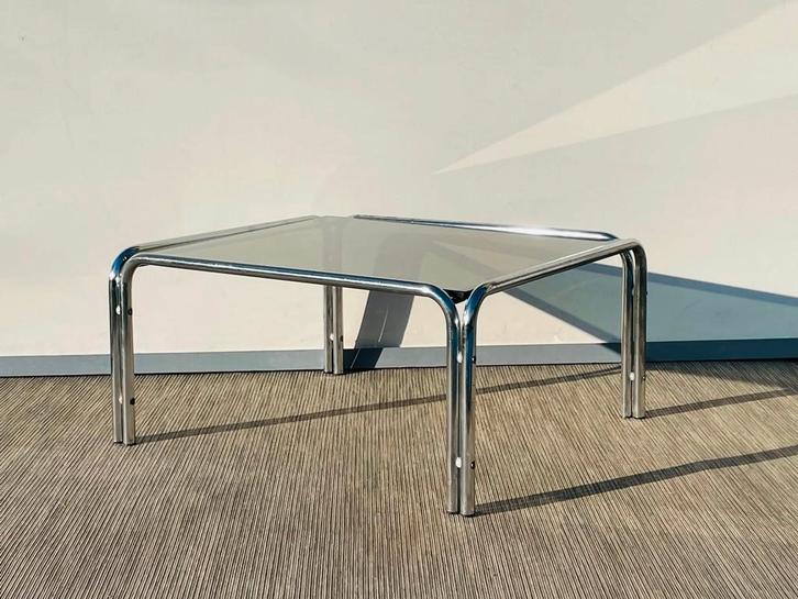 Verchroomd salontafel # 70s Vintage  # Lage tafel, Huis en Inrichting, Tafels | Salontafels, Gebruikt, Minder dan 50 cm, 50 tot 100 cm