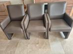 6 lederen stoelen op wieltjes, Ophalen, Gebruikt
