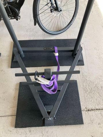 Prowler sled + heavy duty sling met musketon  beschikbaar voor biedingen