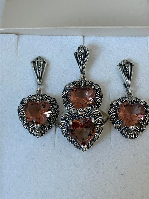 Zilveren oorbellen en hanger met zultanite (sultaniet), Bijoux, Sacs & Beauté, Boucles d'oreilles, Neuf, Puces ou Clous, Argent
