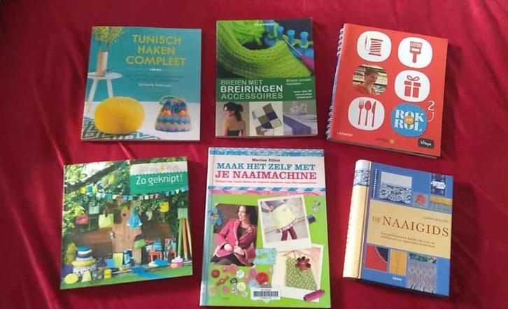 Naaimachine Haken Breien Rok en Rol, Boeken, Hobby en Vrije tijd, Ophalen of Verzenden