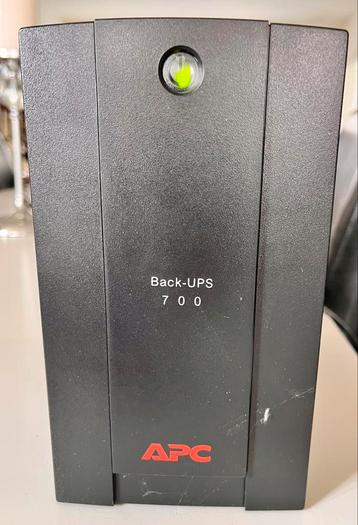 APC Back‑UPS 700 VA beschikbaar voor biedingen