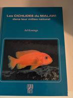 Livre Les Cichlidés du Malawi dans leur milieu naturel, Ophalen of Verzenden, Zo goed als nieuw, Vissen, Ad Konings