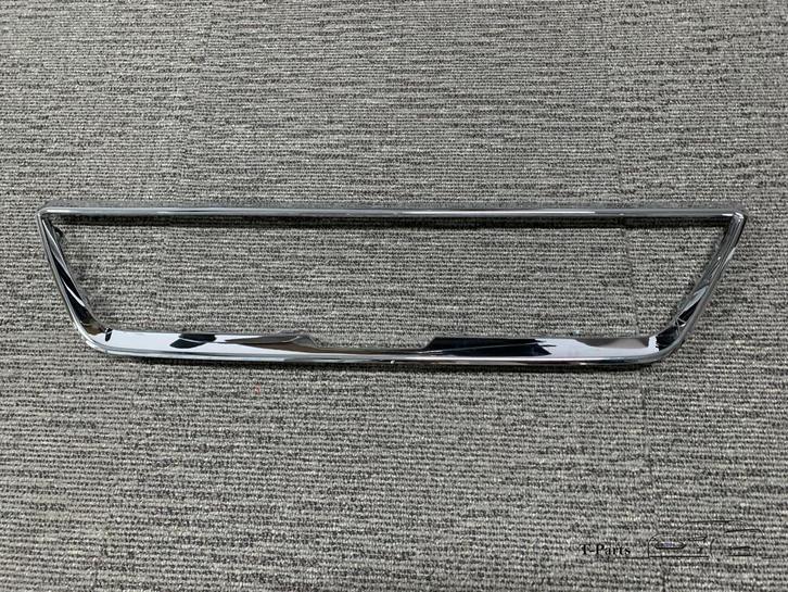 Seat ibiza 6F grill chrome lijst voorbumper grile 2017+, Auto-onderdelen, Carrosserie, Seat, Voor, Nieuw
