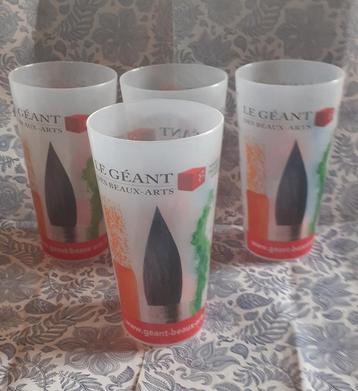 4 verres en plastique reutilisable, Enlèvement ou Envoi, Comme neuf, Autres matériaux, Verre ou Verres