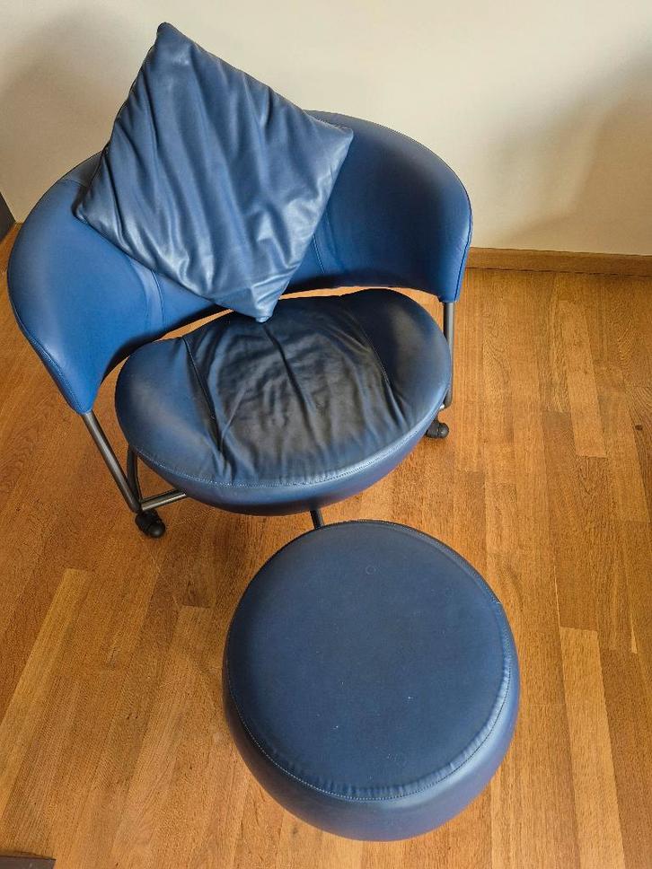 Rolf Benz 3700 loungefauteuil + voetbank, Huis en Inrichting, Fauteuils, Gebruikt, Leer, Metaal, 50 tot 75 cm, 75 tot 100 cm, Ophalen