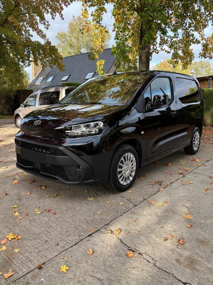 Toyota Proace City, Auto's, Toyota, Particulier, ProAce, Apple Carplay, Automaat, Zwart, Ophalen