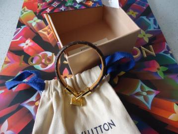 LOUIS VUITTON Armband NANO ALMA MNG beschikbaar voor biedingen