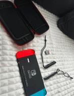 Nintendo Switch met Mario Kart 8 Deluxe, Games en Spelcomputers, Ophalen, Zo goed als nieuw