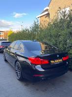 BMW 53OE 2017 LUXURY LINE, Auto's, BMW, Automaat, Achterwielaandrijving, 4 cilinders, Zwart