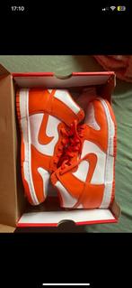 Jordan air orange, Tickets en Kaartjes, Sport | Voetbal