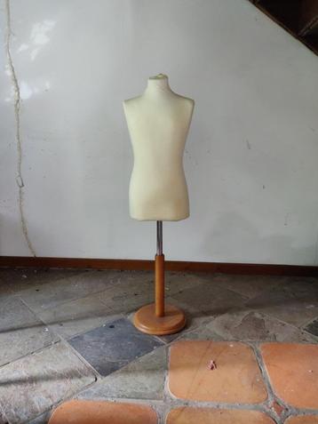 Naaipop Wit (kindermaat) beschikbaar voor biedingen