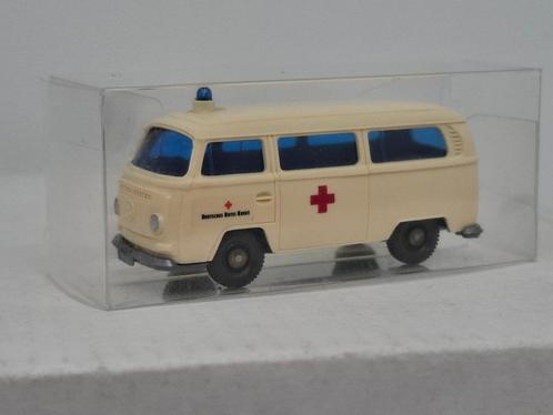 VW T2 ambulance - Wiking 1/87, Hobby en Vrije tijd, Modelauto's | 1:87, Zo goed als nieuw, Auto, Wiking, Verzenden