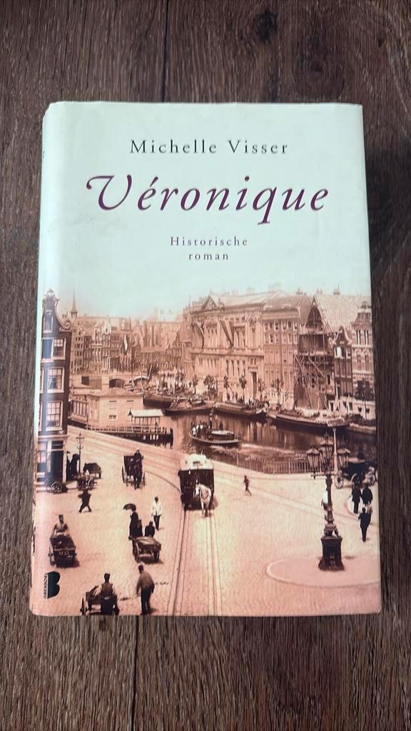 Michelle Visser - Veronique, Boeken, Literatuur, Zo goed als nieuw, Ophalen