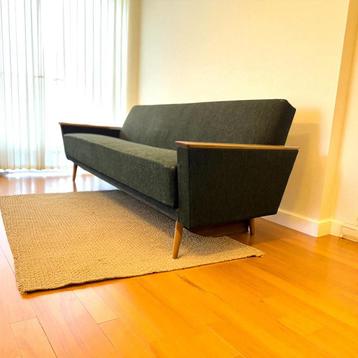 Vintage groene zetel / slaapbank / canapé  beschikbaar voor biedingen