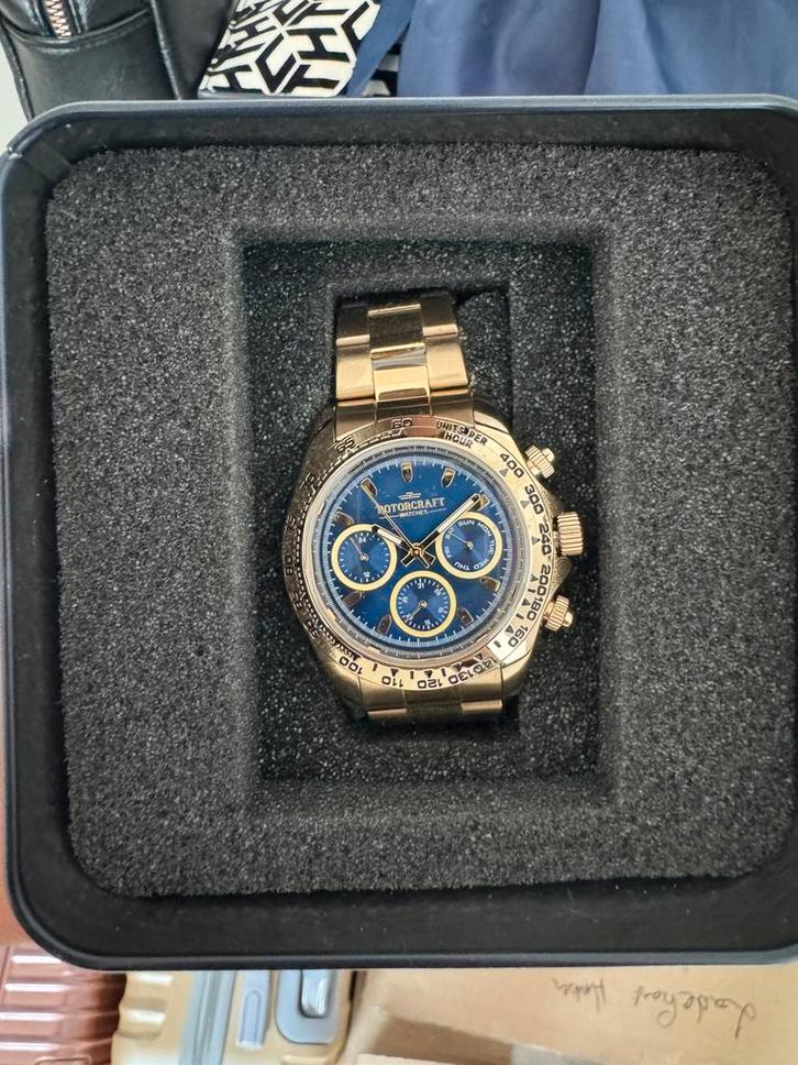 Rotorcraft VX9JE, Bijoux, Sacs & Beauté, Montres | Hommes, Comme neuf, Enlèvement