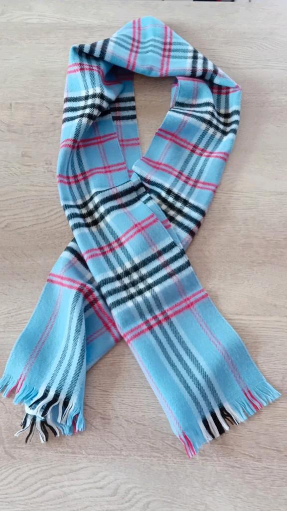 Écharpe jacquard bleue pour hommes et femmes, Vêtements | Femmes, Bonnets, Écharpes & Gants, Comme neuf, Écharpe, Enlèvement ou Envoi