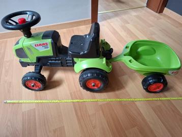 Kindertractor en aanhangwagen beschikbaar voor biedingen