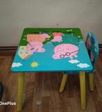 Peppa Pig tafel met twee stoelen, Ophalen of Verzenden