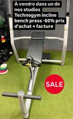 Technogym fiets en incline bench, Sport en Fitness, Ophalen, Gebruikt, Armen, Overige typen