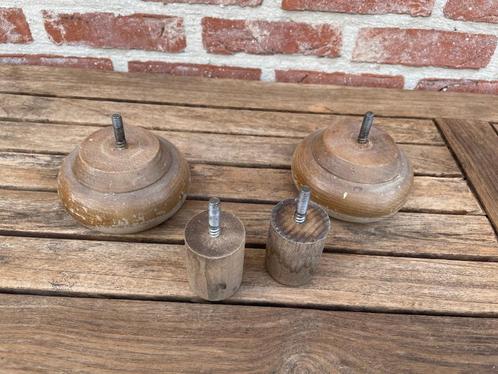 Anciens pieds de meuble en bois, Antiek en Kunst, Curiosa en Brocante, Ophalen