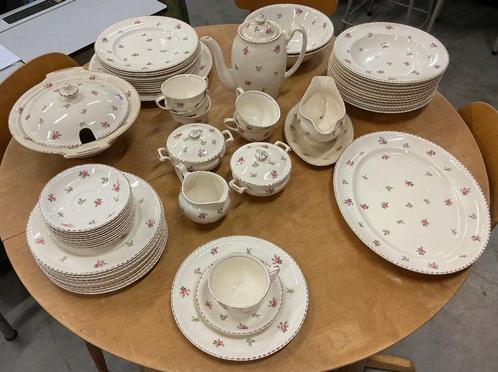 Engels servies in porselein, Huis en Inrichting, Keuken | Servies, Gebruikt, Kom(men), Porselein, Ophalen