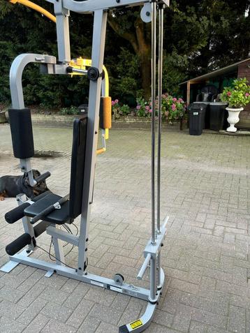 De Body-Solid PHG1000X beschikbaar voor biedingen