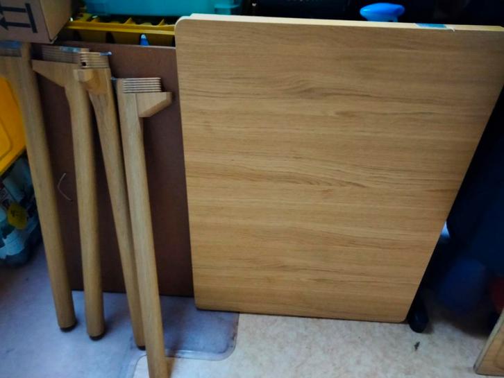 Table de chambre d'étudiant Ikea, Maison & Meubles, Tables | Tables mange-debout, Comme neuf, Enlèvement ou Envoi