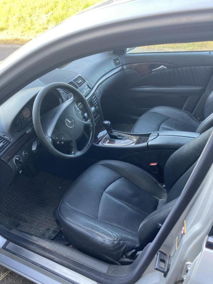 Mercedes classe e 220cdi, Auto's, Mercedes-Benz, Particulier, E-Klasse, Lederen bekleding, Diesel, Berline, 5 deurs, Automaat