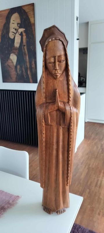 Groot gesculpteerd Afrikaans Maria Beeld beschikbaar voor biedingen