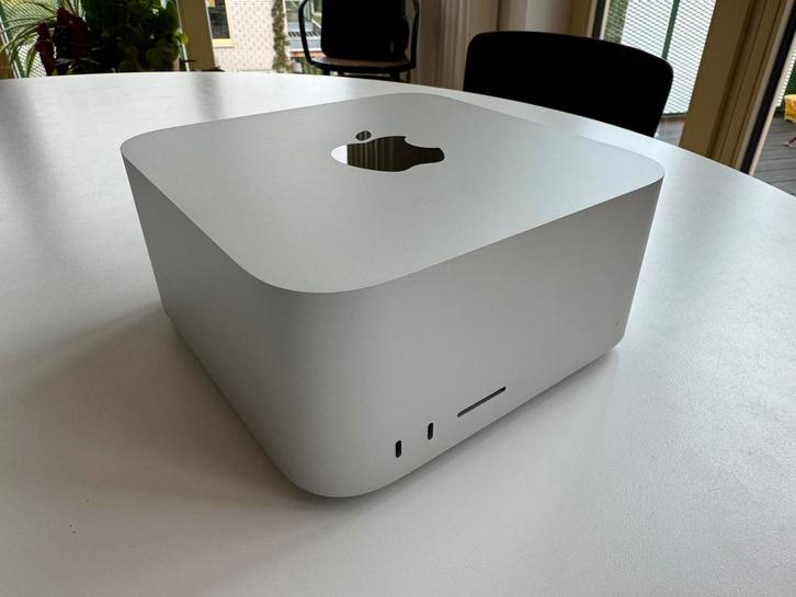 M1 Ultra Mac Studio in perfecte staat !, Computers en Software, Apple Desktops, Zo goed als nieuw, Overige modellen, SSD, 3 tot 4 Ghz
