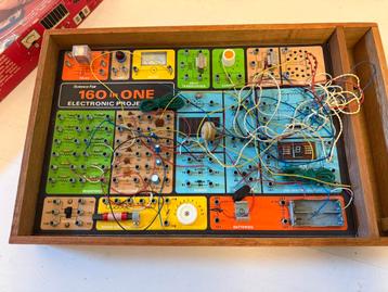 Electronica bouwdoos 160 in 1 en crystal radio set beschikbaar voor biedingen