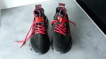 Broken Rules 42 sneakers beschikbaar voor biedingen
