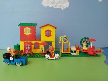 Lego Fabuland 3672 Hotel 3659 Speeltuin beschikbaar voor biedingen