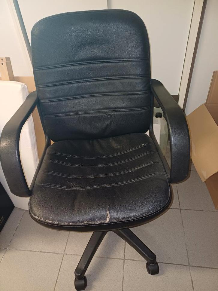 Bureaustoel gratis, Huis en Inrichting, Bureaustoelen, Gebruikt, Bureaustoel, Zwart, Ophalen
