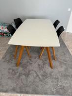 Eet tafel, Enlèvement, Utilisé