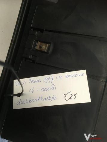 Seat Ibiza 1997 Dashboardkastje beschikbaar voor biedingen