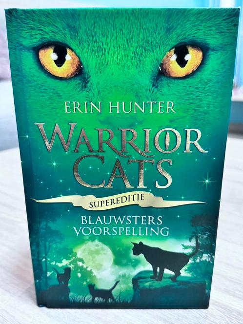 Warrior Cats - Supereditie - Blauwsters voorspelling, Livres, Livres pour enfants | Jeunesse | 10 à 12 ans, Comme neuf, Enlèvement ou Envoi