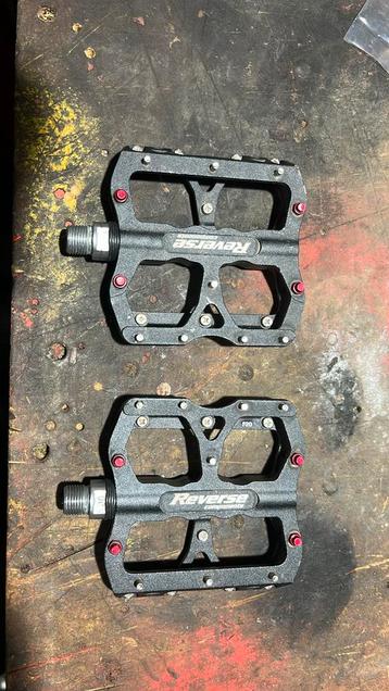 Pédales Reverse Components Escape beschikbaar voor biedingen