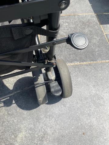 Buggy Elodie zwart met witte stippen beschikbaar voor biedingen