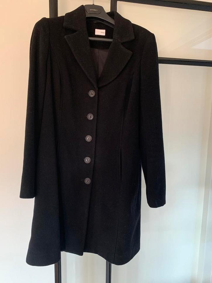 Damesjas zwart maat 40/42, A lijn model van Atmos Fashion, Kleding | Dames, Jasjes, Kostuums en Pakken, Zo goed als nieuw, Maat 38/40 (M)
