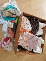 Doos kleren, bodies, lakens meisje, Enfants & Bébés, Vêtements de bébé | Packs de vêtements pour bébés, Comme neuf, Enlèvement ou Envoi