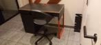 bureau met stoel 60€, Huis en Inrichting, Bureaus, Ophalen, Zo goed als nieuw, Bureau