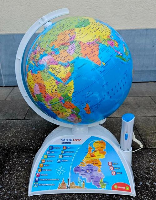 Clementoni wereldbol, Kinderen en Baby's, Speelgoed | Kinderpuzzels, Zo goed als nieuw, Ophalen