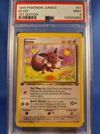 Eevee 51/64 - Jungle (1st edition) (PSA 9), Hobby en Vrije tijd, Verzamelkaartspellen | Pokémon, Verzenden, Gebruikt